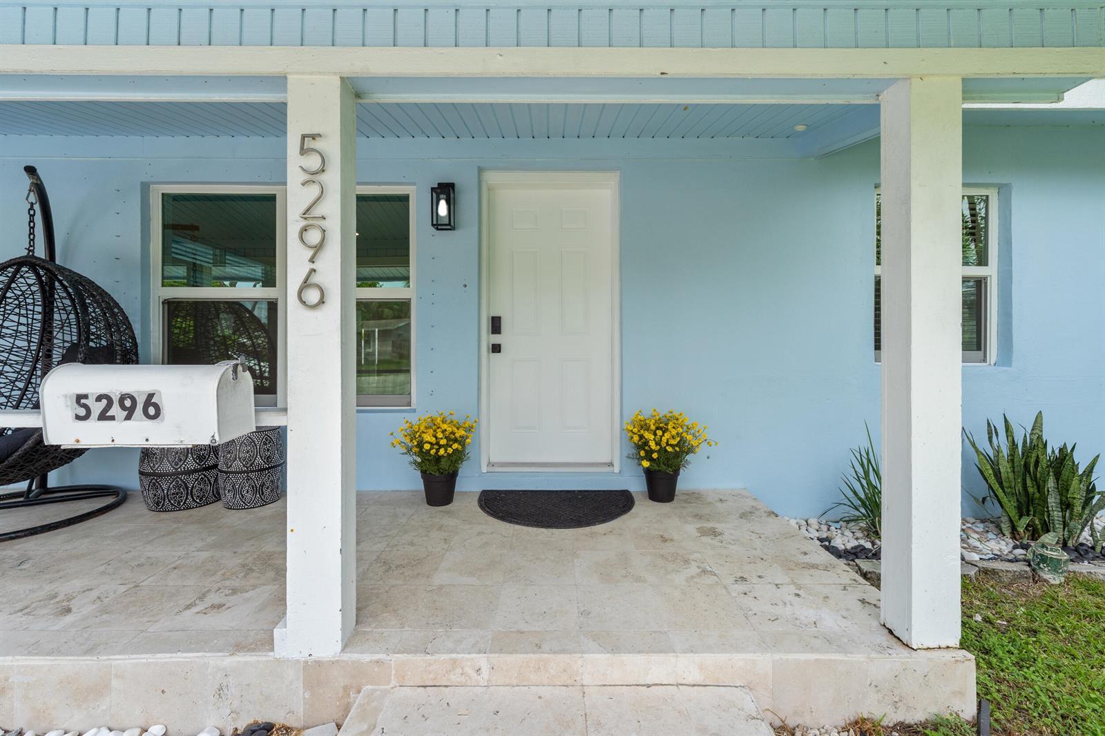 5296 NE 2nd Terrace, Oakland Park FL 33334 photo 4