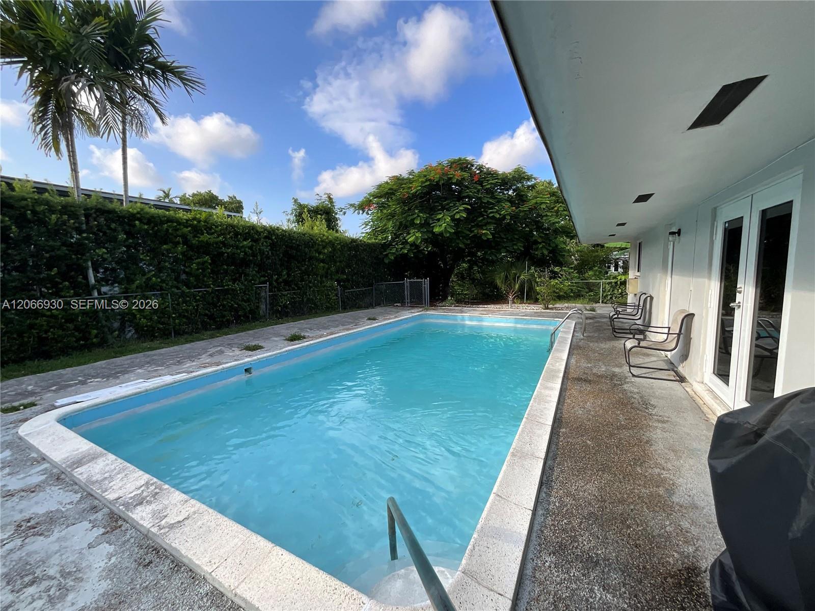 12325 NE 2nd Ct, North Miami FL 33161 photo 4