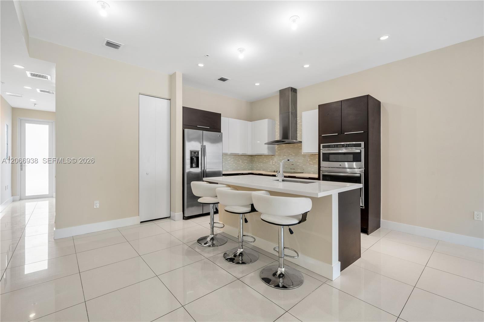 10280 NW 63rd Ter # 104, Doral FL 33178 photo 3
