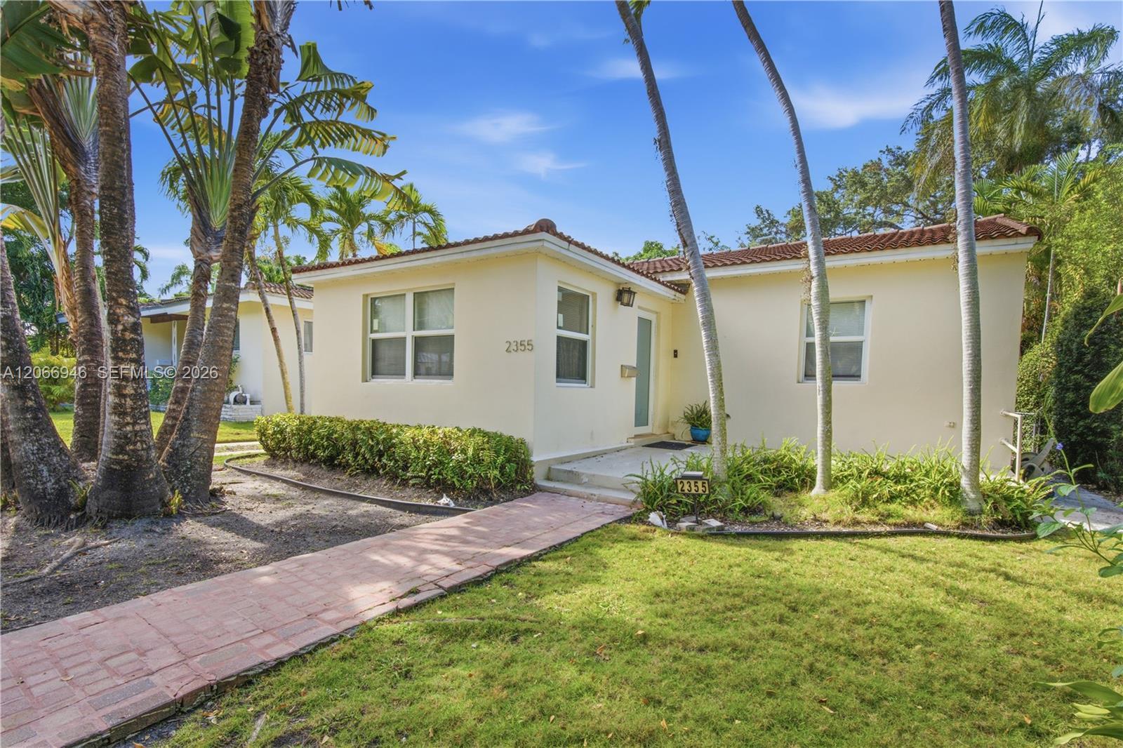2355 Overbrook St, Miami FL 33133 photo 3