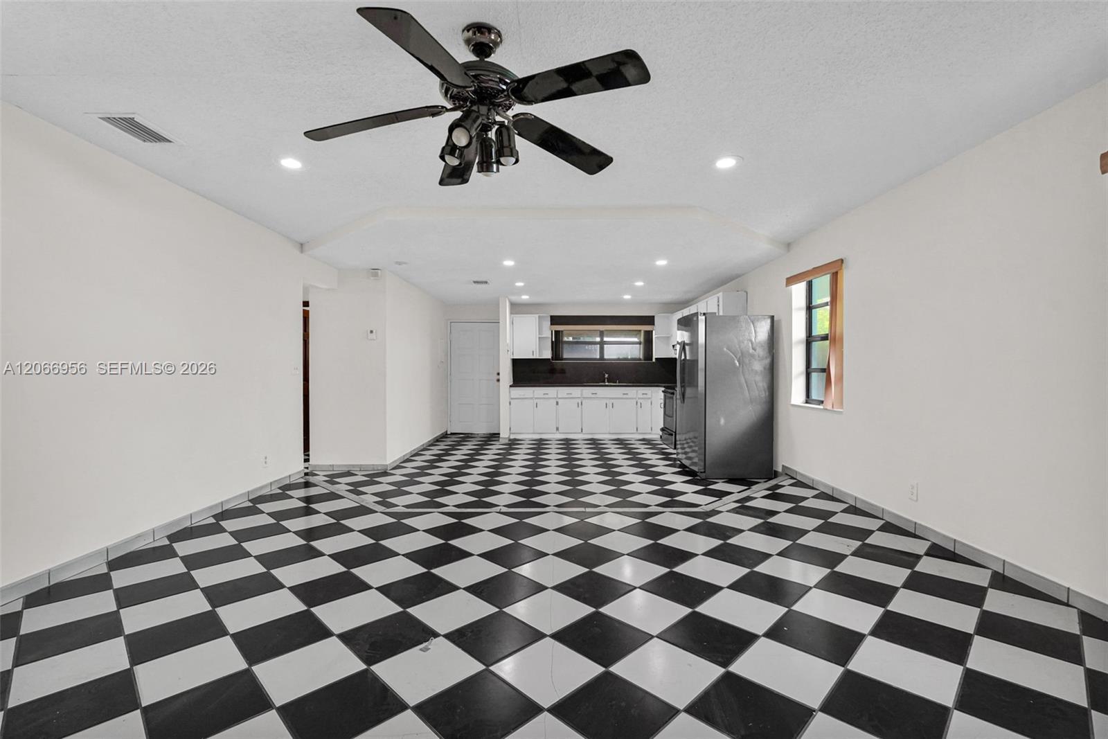81 NW 41st St # 2, Miami FL 33127 photo 3