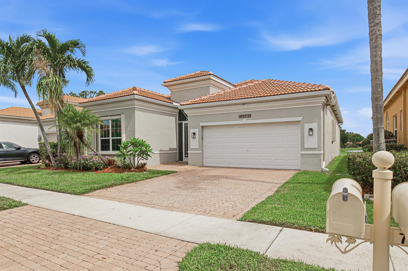 7272 Demedici Circle, Delray Beach FL 33446 photo 2