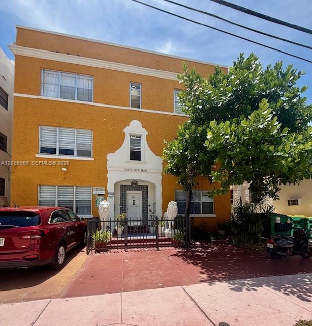 222 28th St # 6, Miami Beach FL 33140