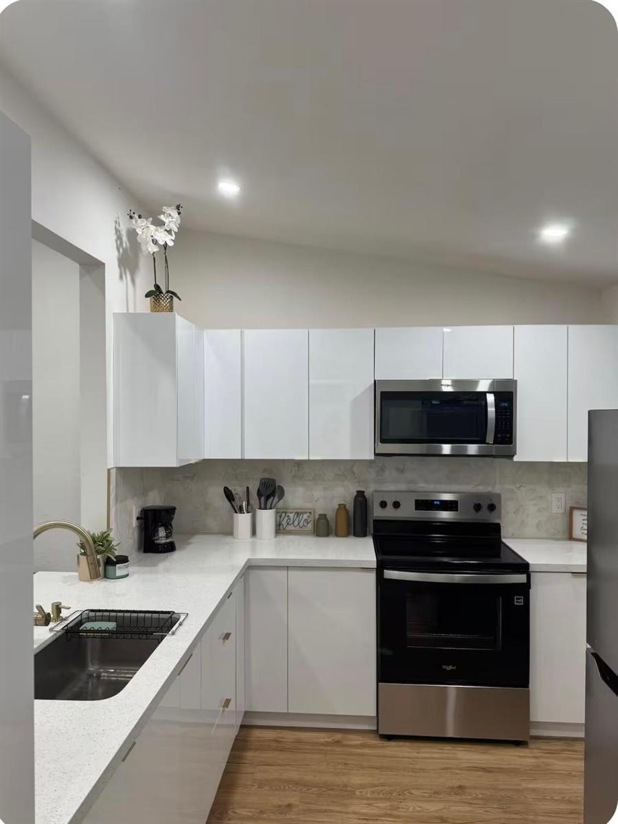 3007 NW 204th Terrace, Miami Gardens FL 33056 photo 4