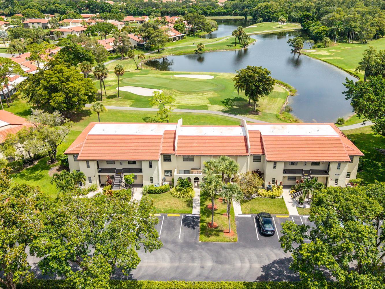 8425 Casa Del Lago # H, Boca Raton FL 33433