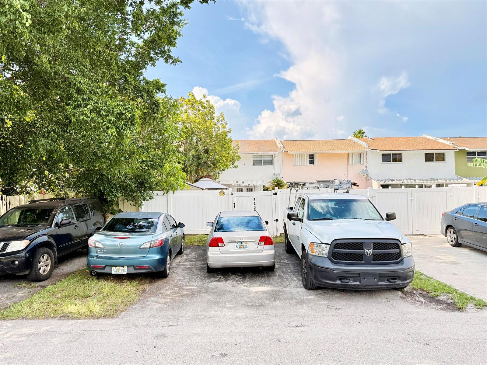 6238 SW 7th Street, Margate FL 33068 photo 2