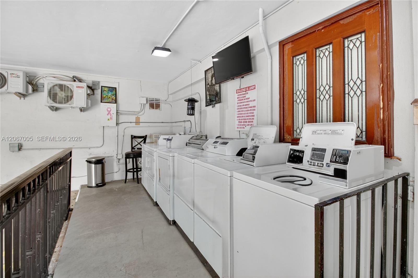 1600 S Le Jeune Rd # 14, Coral Gables FL 33134 photo 4