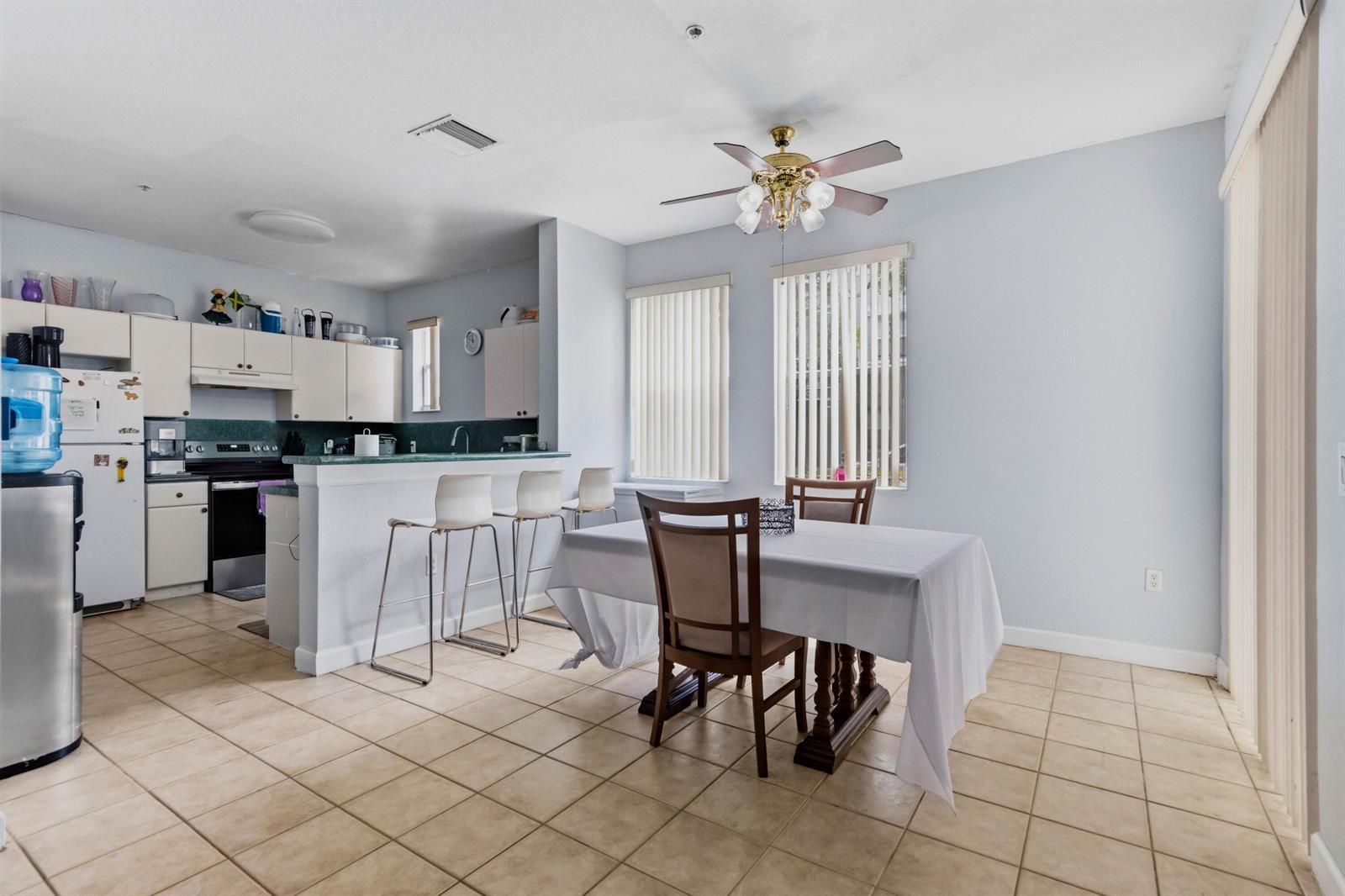 2007 SHOMA Drive # 2007, Royal Palm Beach FL 33414 photo 3