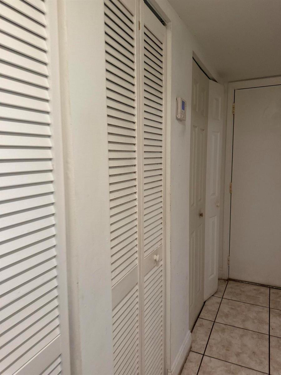 8450 LAGOS DE CAMPO Boulevard # 107, Tamarac FL 33321 photo 5