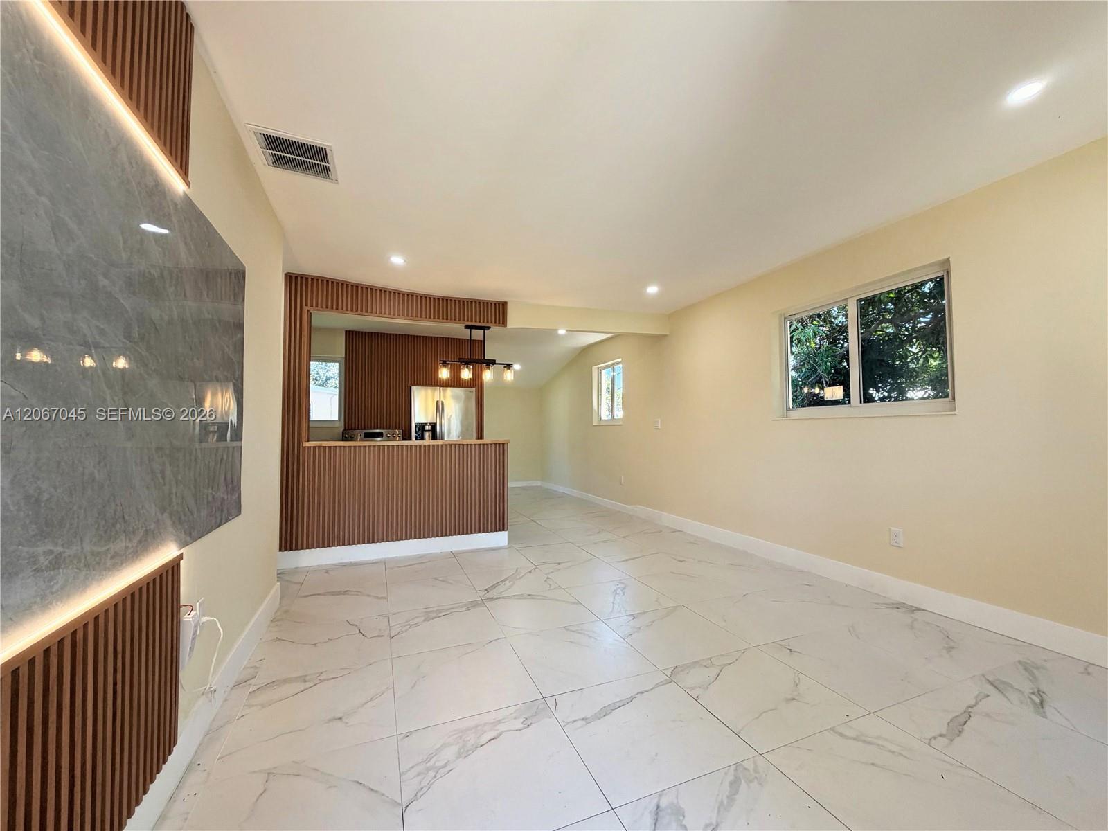 1740 NW 126th St, Miami FL 33167 photo 4