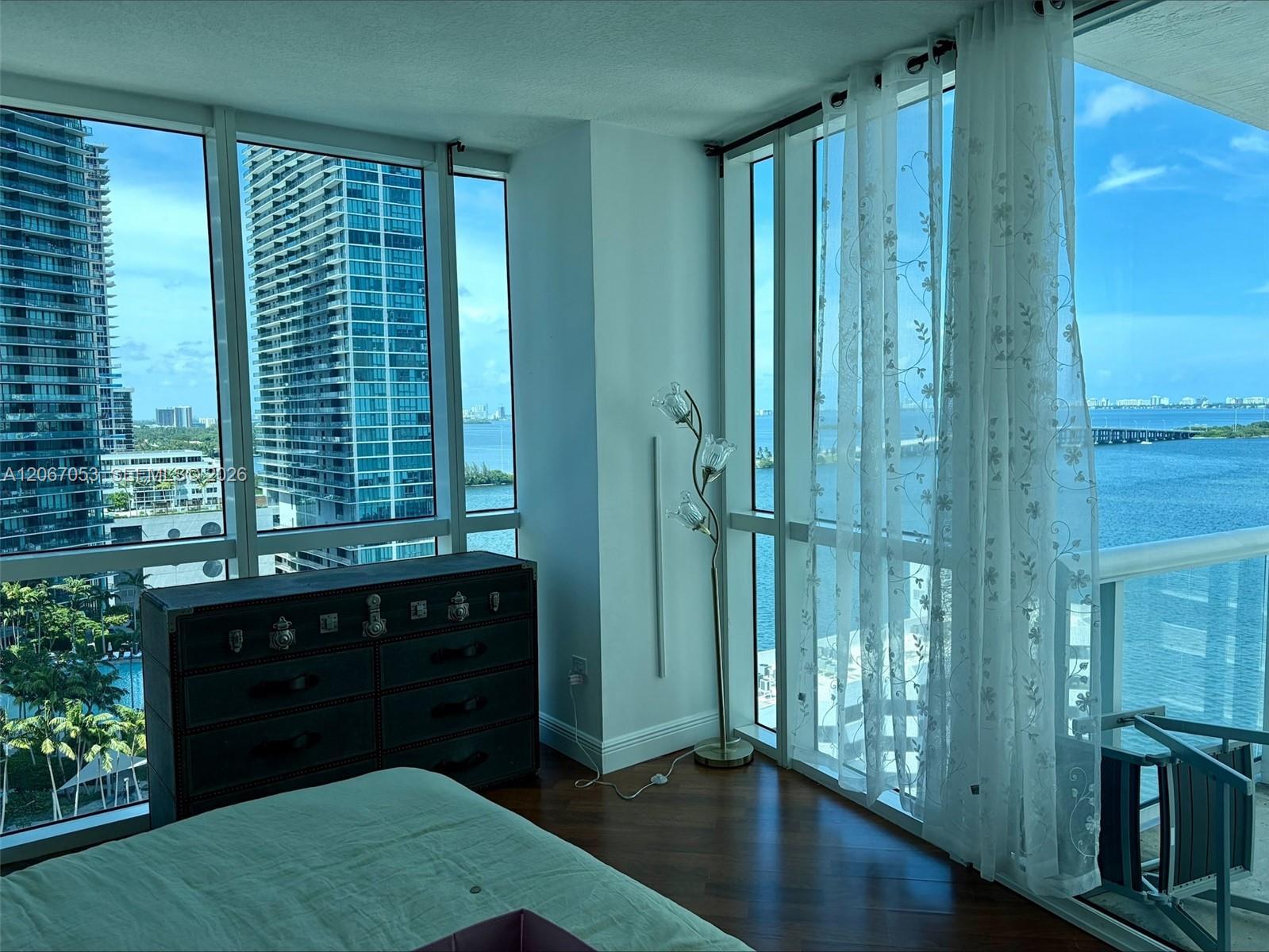 480 NE 30th St # 1701, Miami FL 33137 photo 4