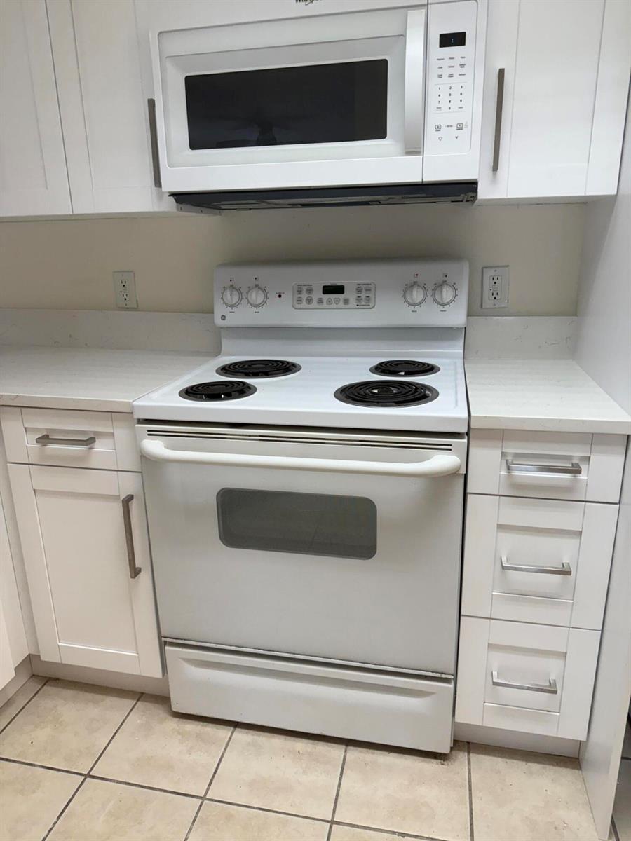 3020 Alcazar Place # 303, Palm Beach Gardens FL 33410 photo 5