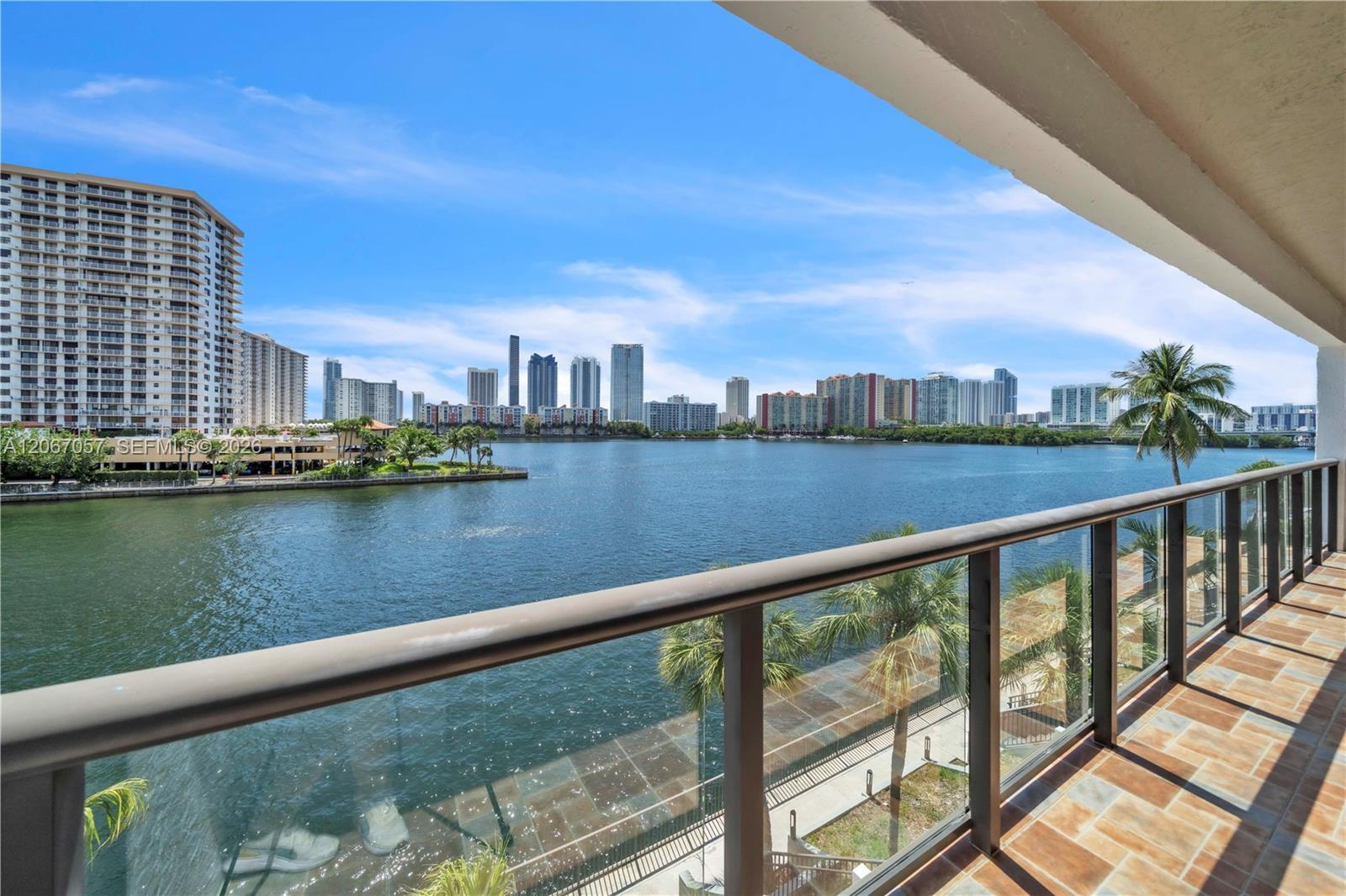 4000 NE 168th St, North Miami Beach FL 33160 photo 2