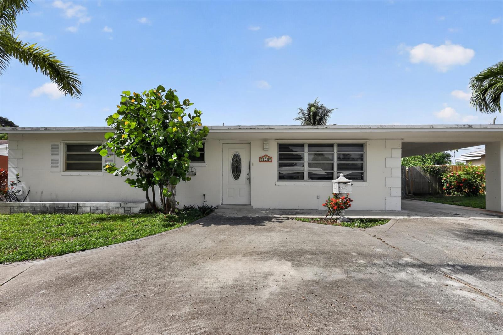 414 FORESTERIA Drive, Lake Park FL 33403