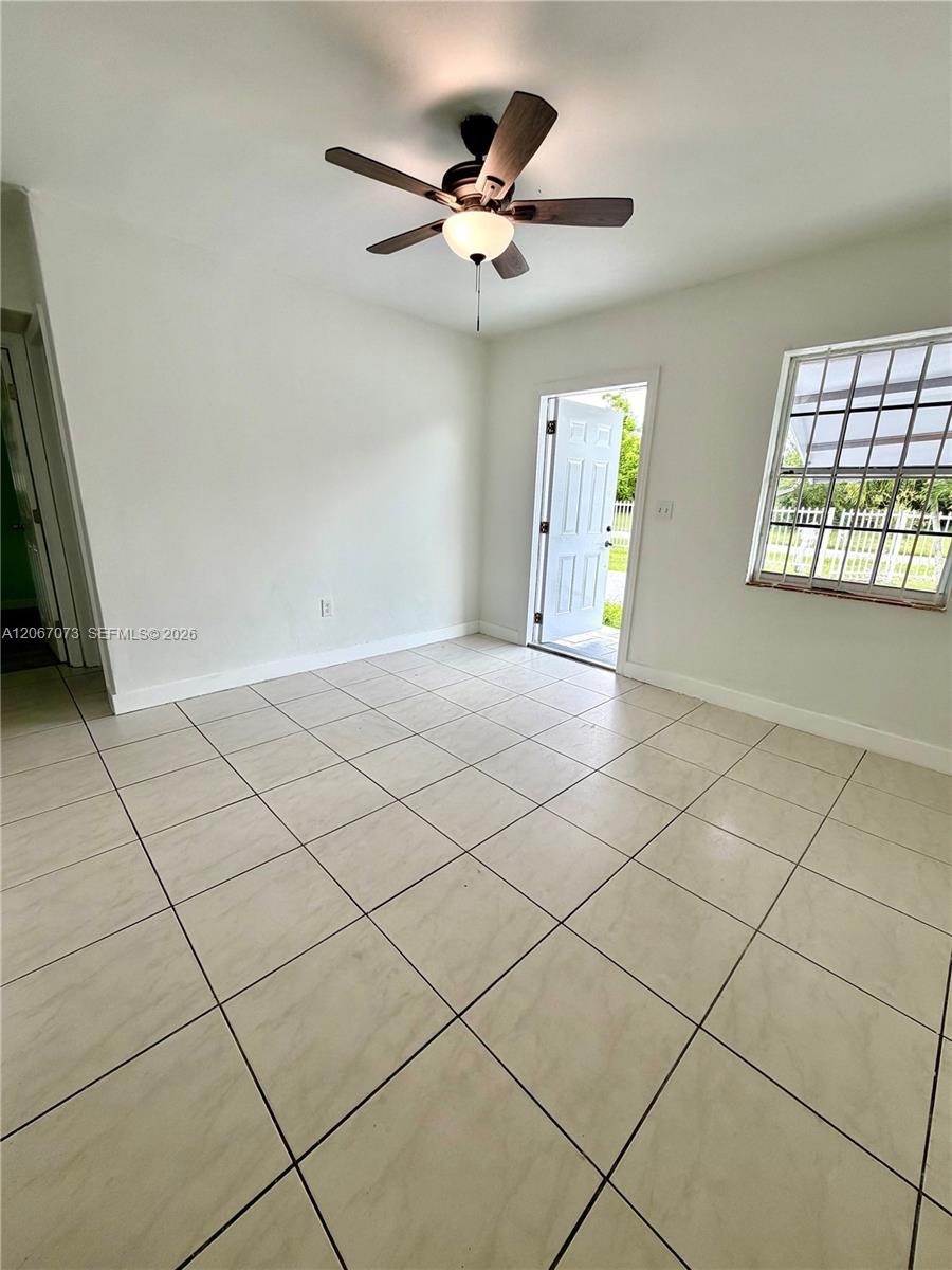 12841 Green Ave, Miami FL 33167 photo 4