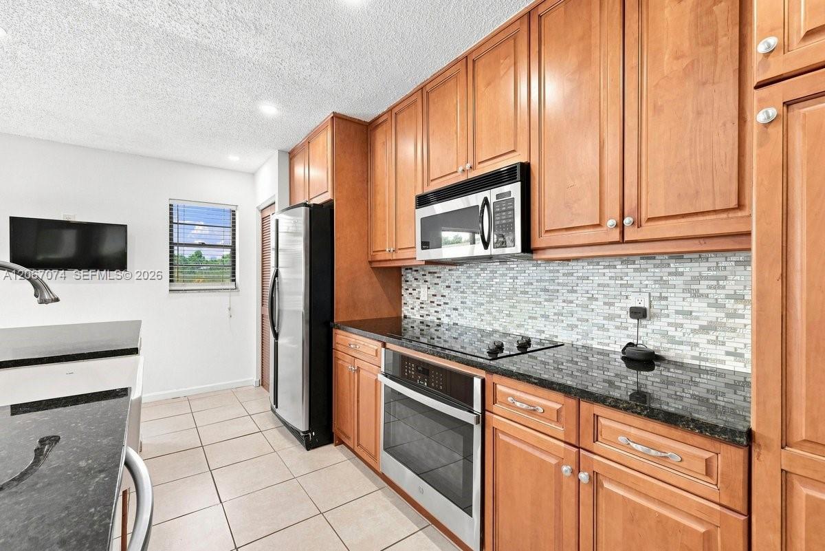 206 SE 1st Cir # B, Boynton Beach FL 33435 photo 4