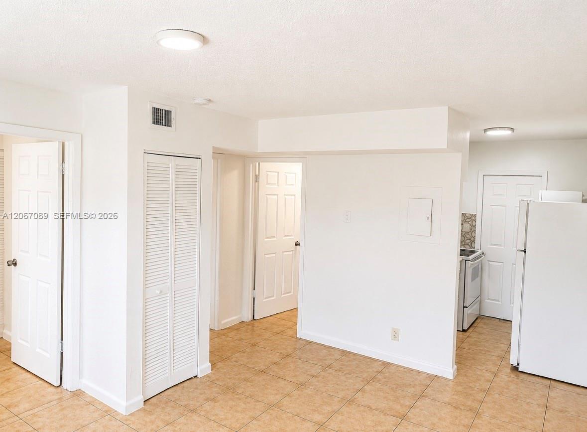 272 SW 3rd St # D, Deerfield Beach FL 33441 photo 3