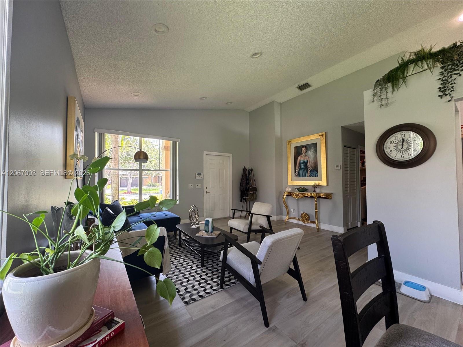 825 Falling Water Rd, Weston FL 33326 photo 3