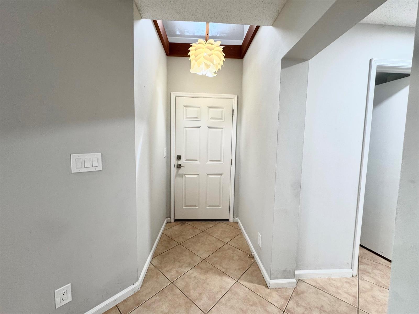 1877 DISCOVERY Way, Deerfield Beach FL 33442 photo 3