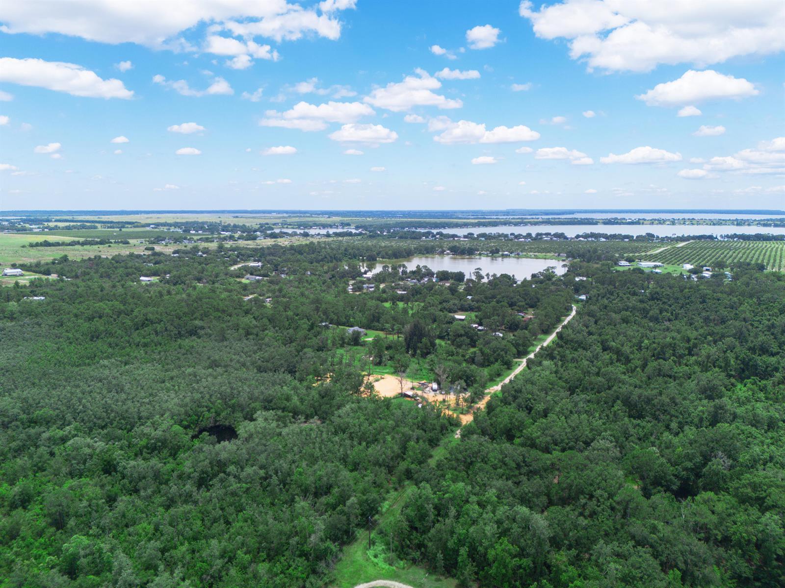125 PERSIMMON Trail, Lake Placid FL 33852 photo 5