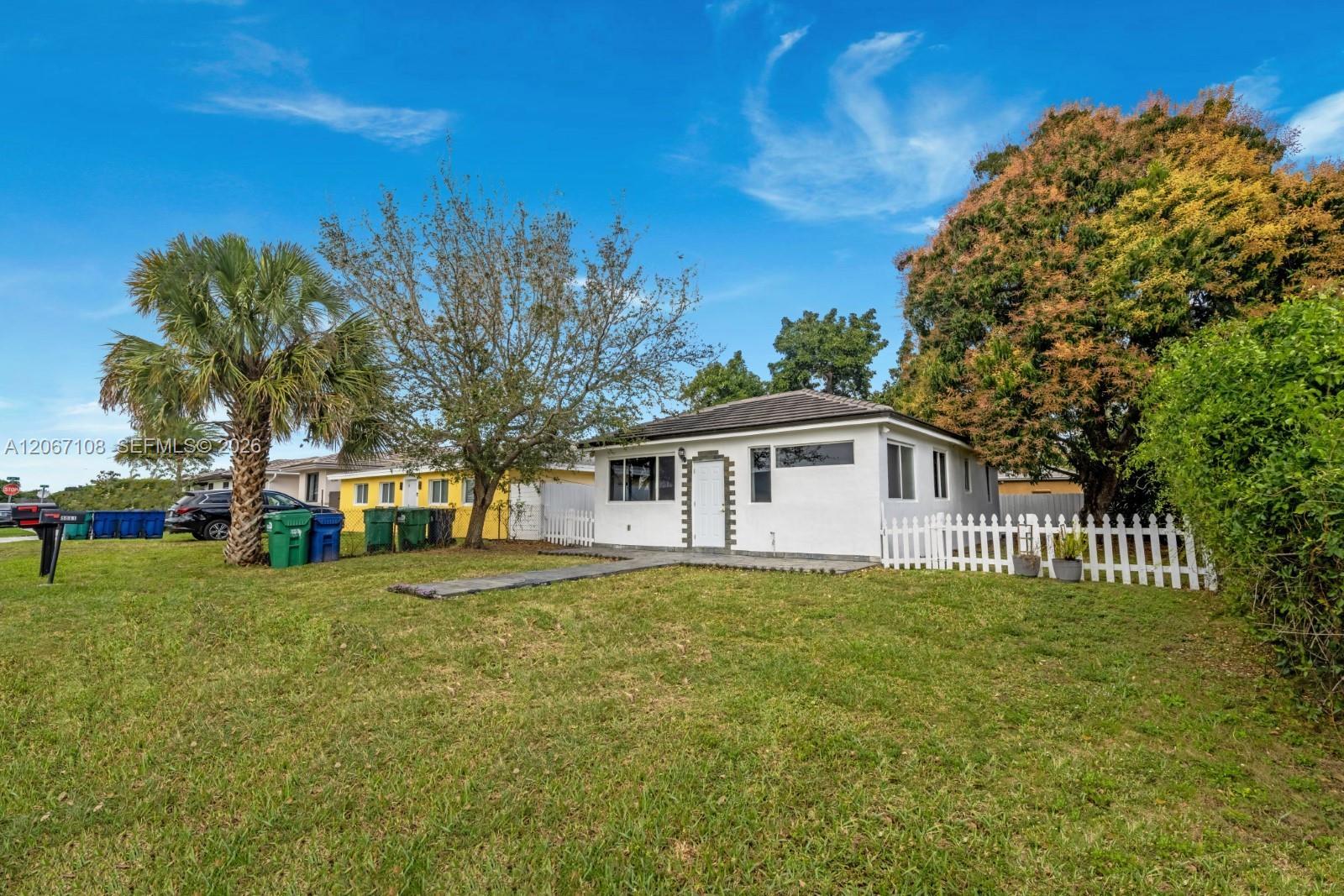 8861 SW 127th Ter, Miami FL 33176 photo 2