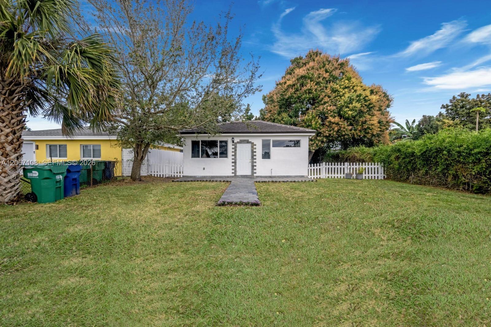 8861 SW 127th Ter, Miami FL 33176 photo 3