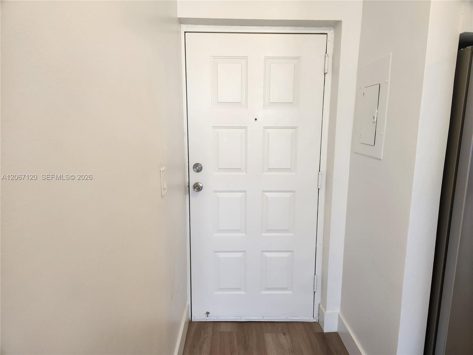 8075 NW 7th St # 420, Miami FL 33126 photo 4