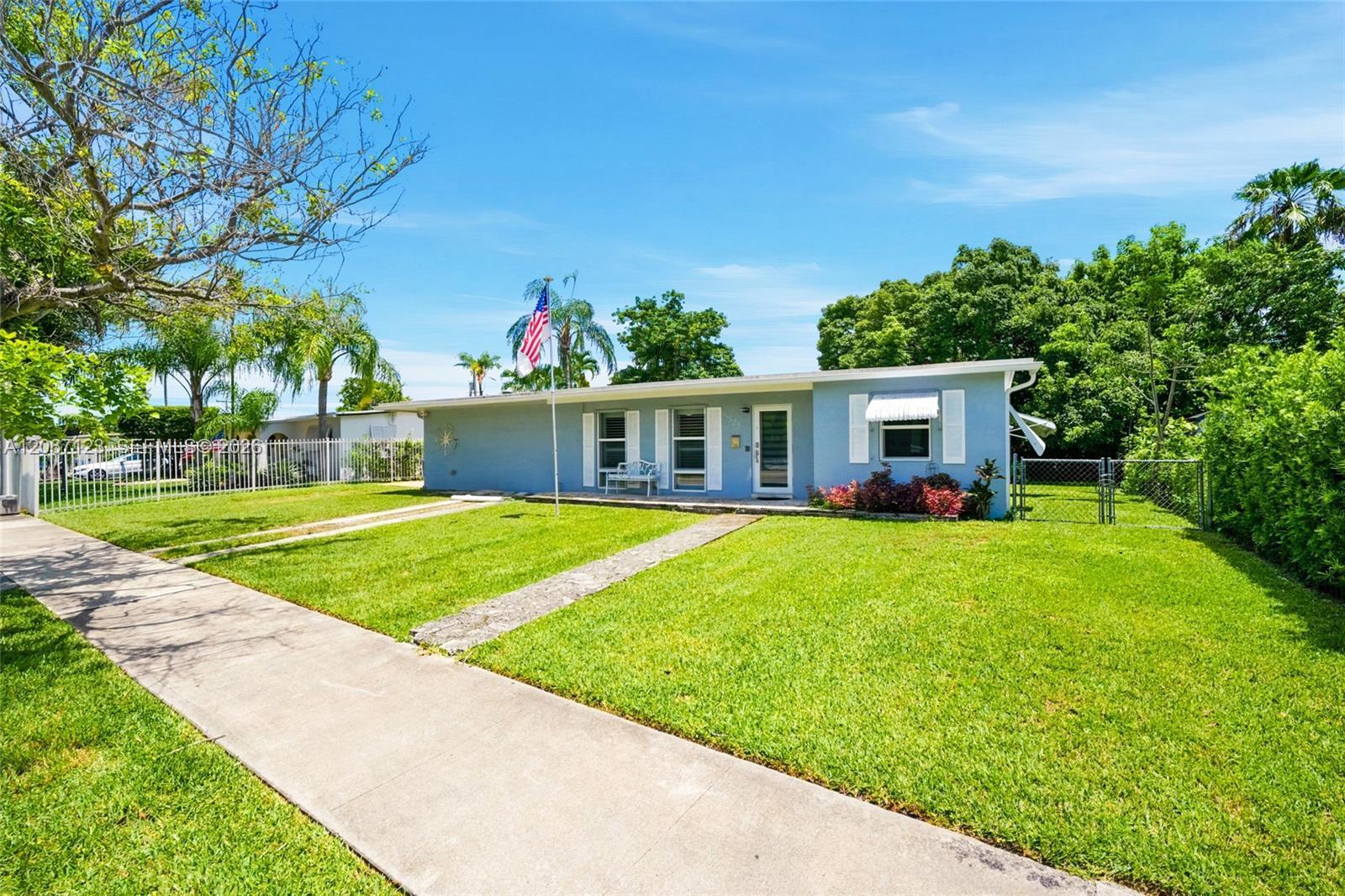 5525 SW 112th Ave, Miami FL 33165 photo 2