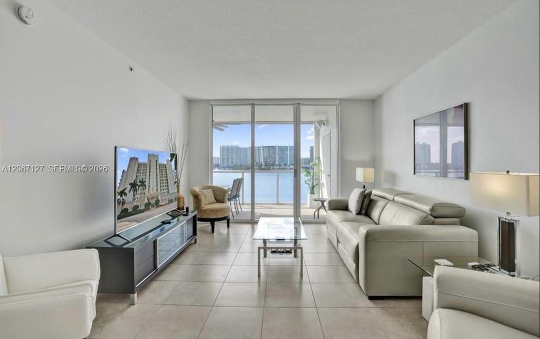 18100 N Bay Rd # 508, Sunny Isles Beach FL 33160 photo 2