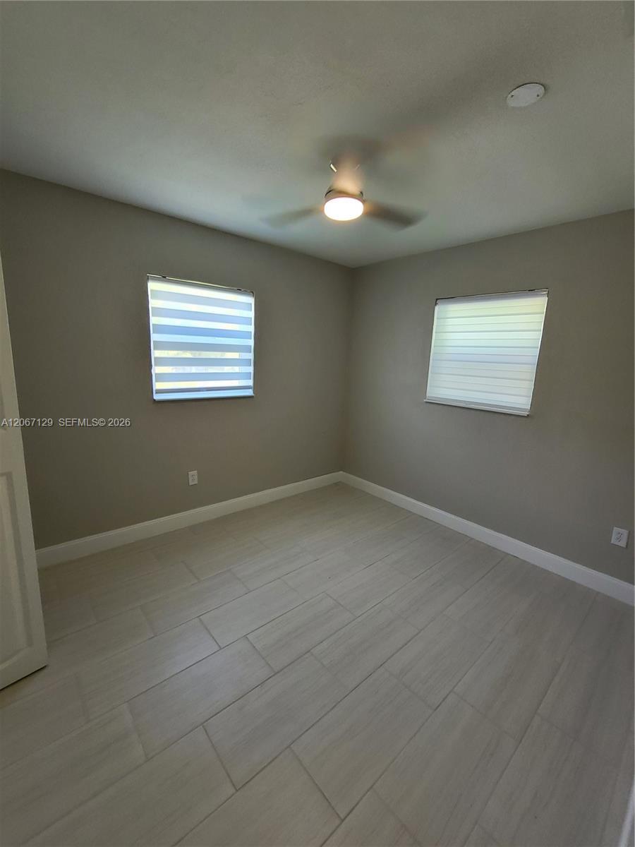1240 NE 207th Ter, Miami FL 33179 photo 5