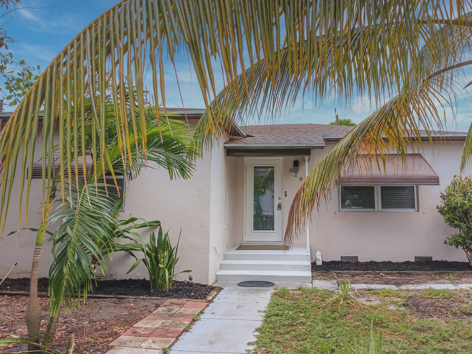629 S K Street Unit 1, FL 33460
