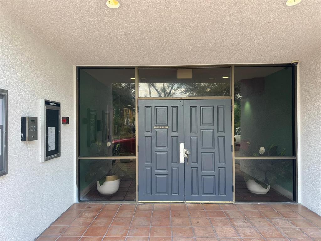 3301 SPANISH MOSS Terrace # 610, Lauderhill FL 33319 photo 5