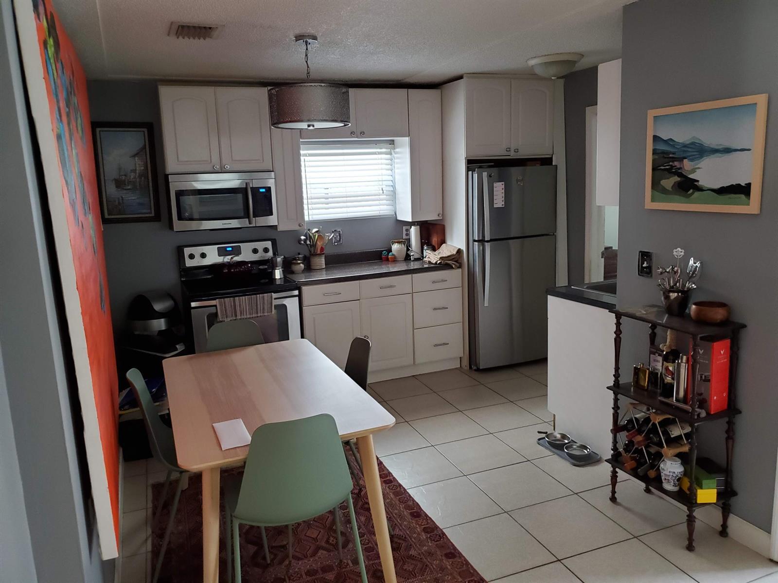 415 NE 8th Avenue, Fort Lauderdale FL 33301 photo 3