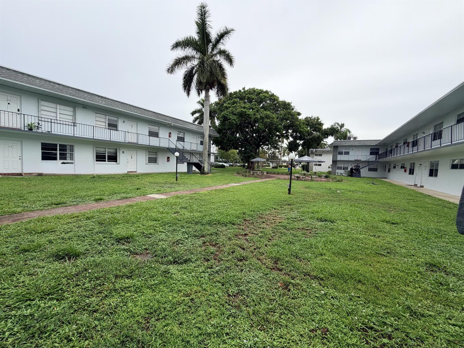 6191 SW 37th Street Apt 114, Davie FL 33314 photo 2