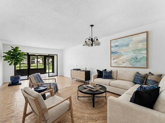 3349 Lucerne Park Drive, FL 33467