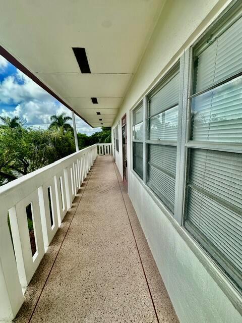 156 Fanshaw D, Boca Raton FL 33434 photo 2