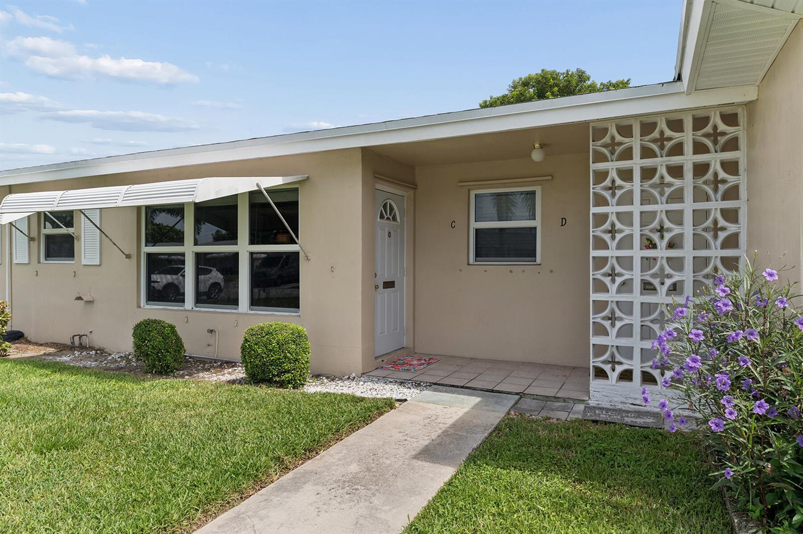 255 High Point Court # C, Boynton Beach FL 33435