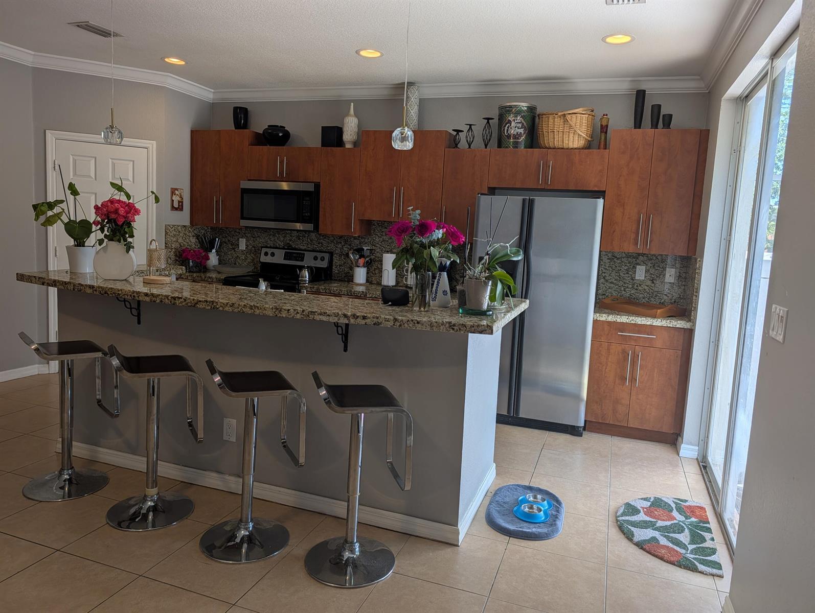 238 SE 2ND Avenue, Hallandale Beach FL 33009 photo 5