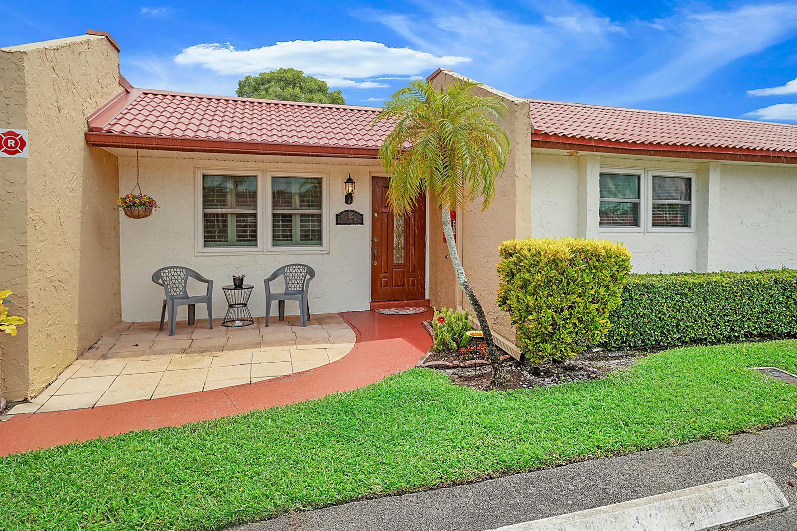 152 LAKE ANNE Drive # 152, West Palm Beach FL 33411 photo 2