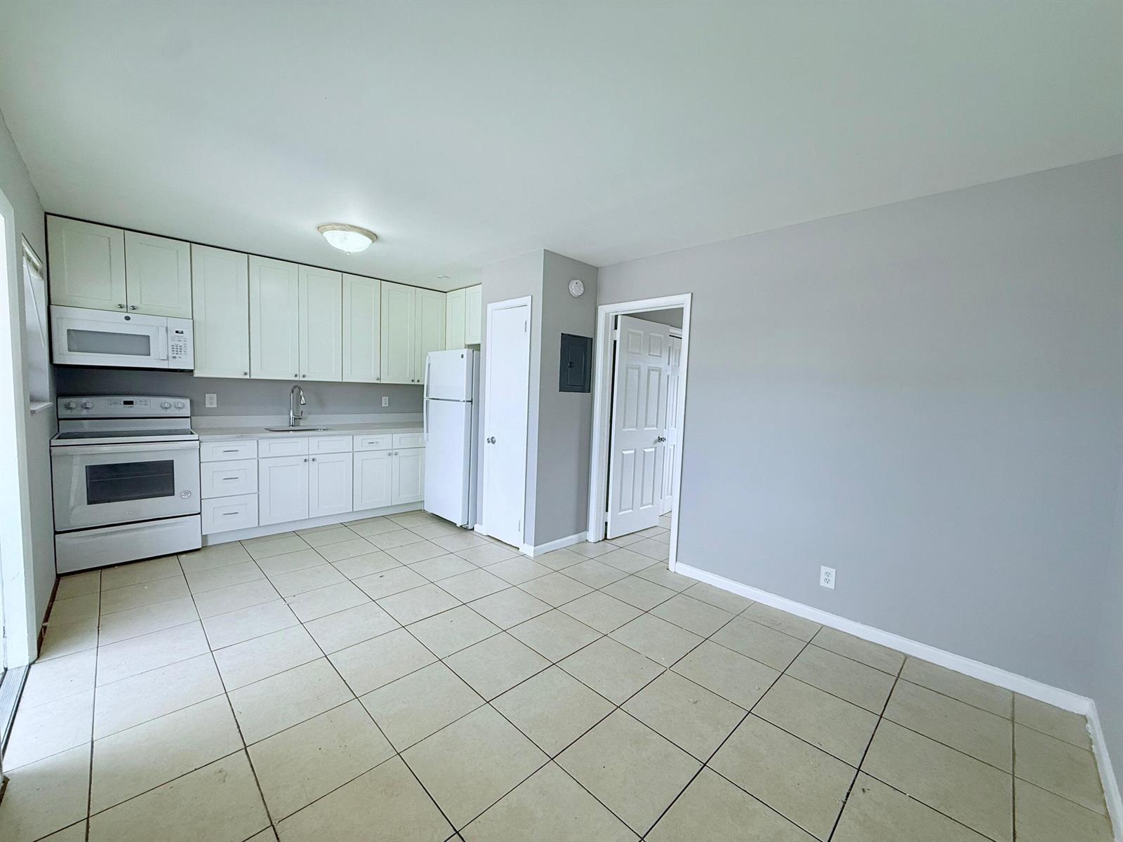 4308 Greenwood Avenue, West Palm Beach FL 33407 photo 3