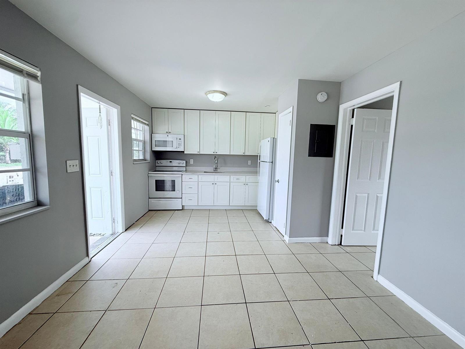 4308 Greenwood Avenue, West Palm Beach FL 33407 photo 4