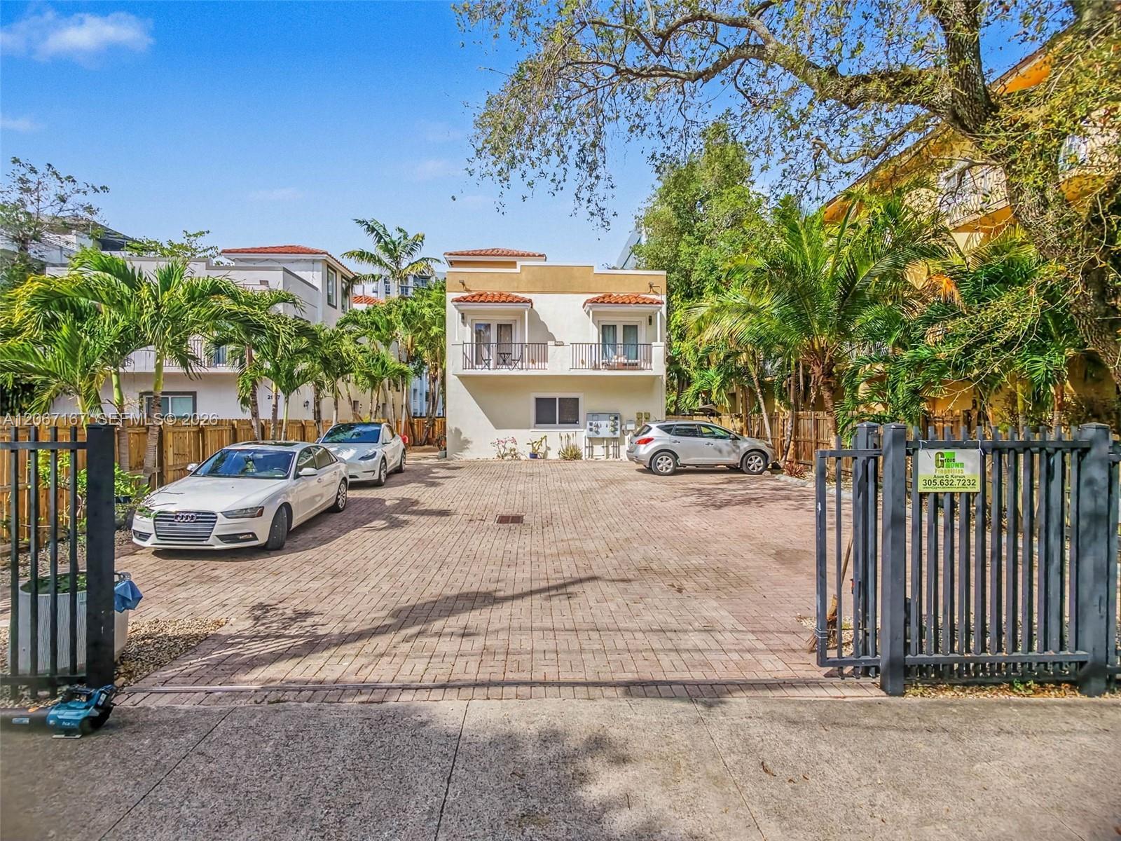 2945 Coconut Ave # 3, Miami FL 33133 photo 2