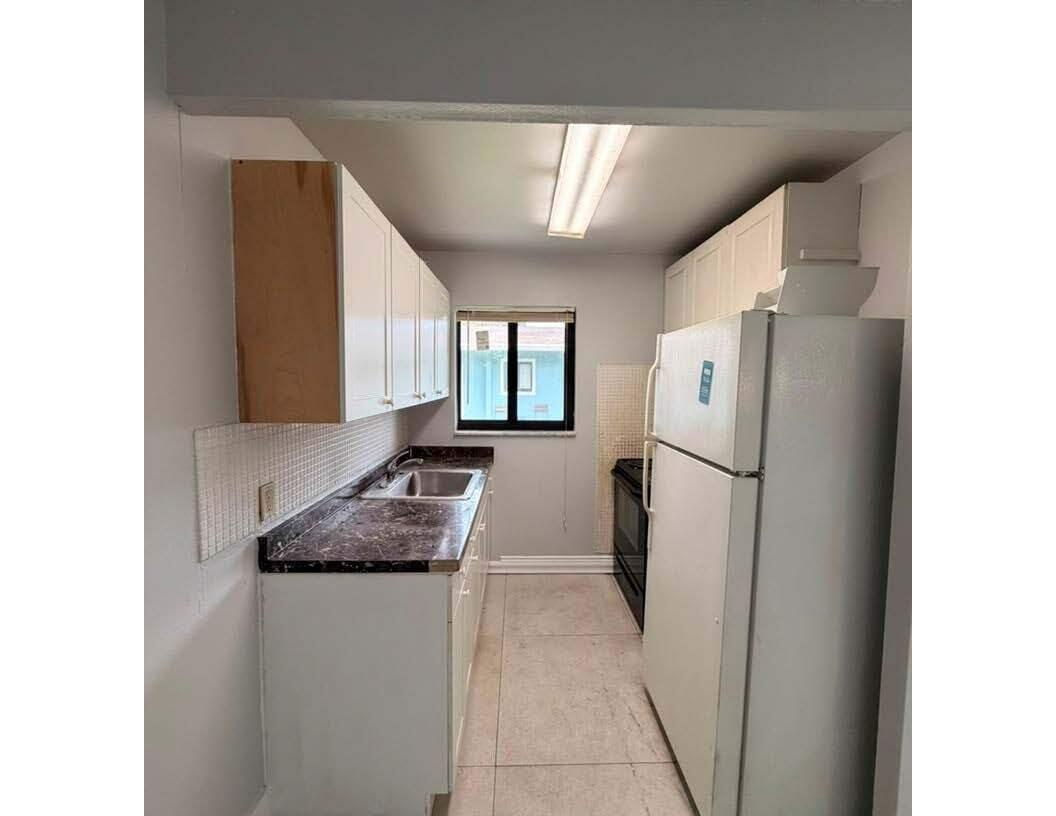 824 N G Street # A, FL 33460 photo 3