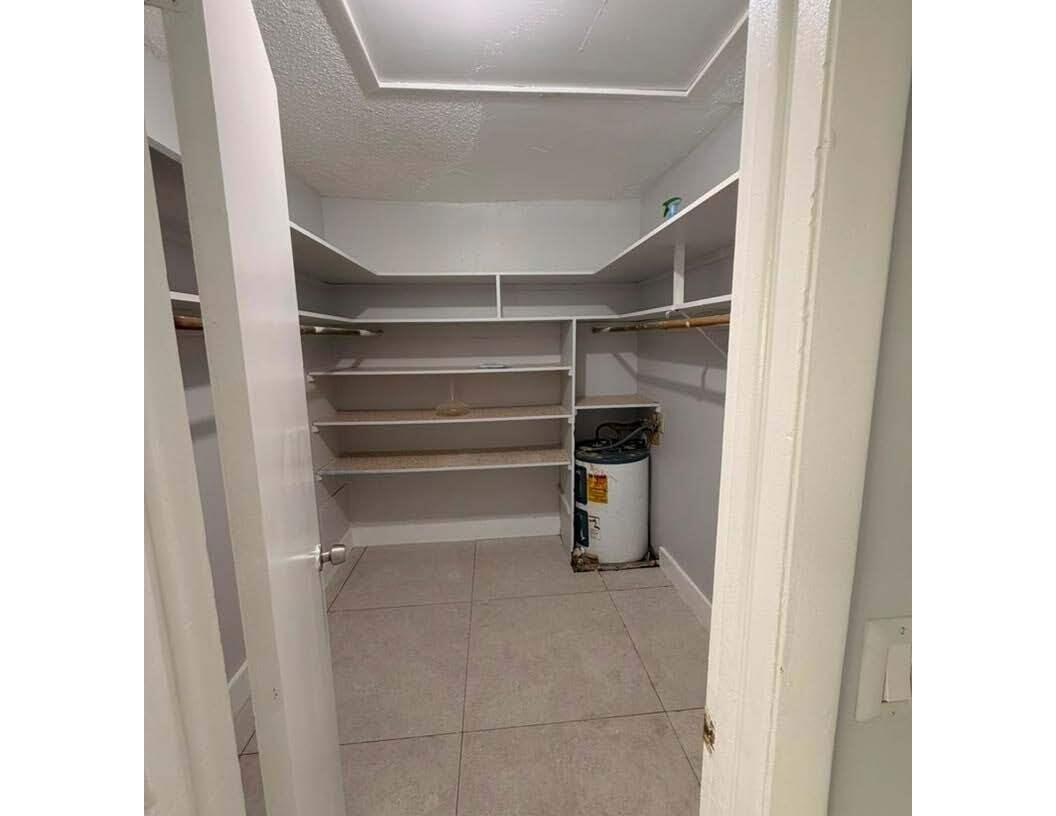 824 N G Street # A, FL 33460 photo 5