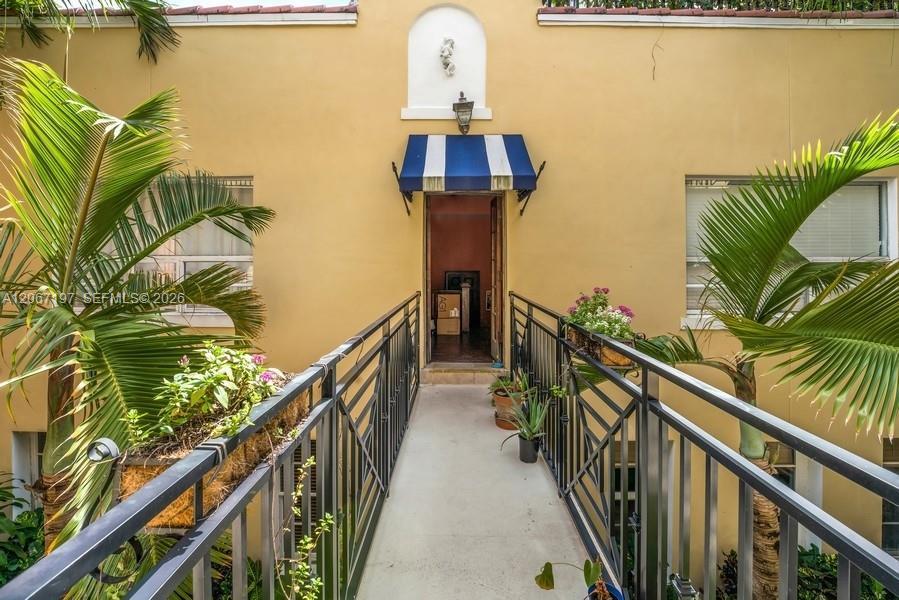 4812 Pine Tree Dr # 206, Miami Beach FL 33140 photo 4