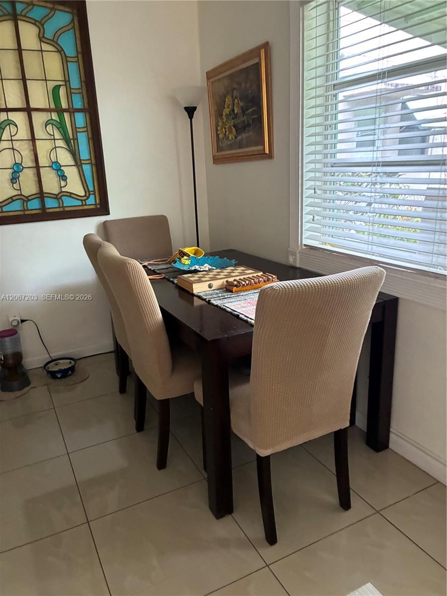 2428 Taylor St # 6, Hollywood FL 33020 photo 2