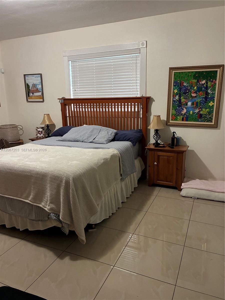 2428 Taylor St # 6, Hollywood FL 33020 photo 4