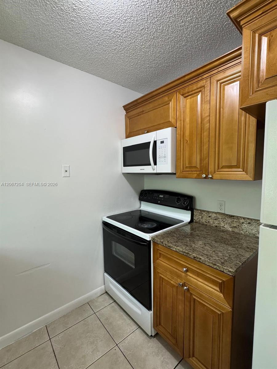 1746 N 3rd Ave N # 10, Lake Worth FL 33460 photo 2