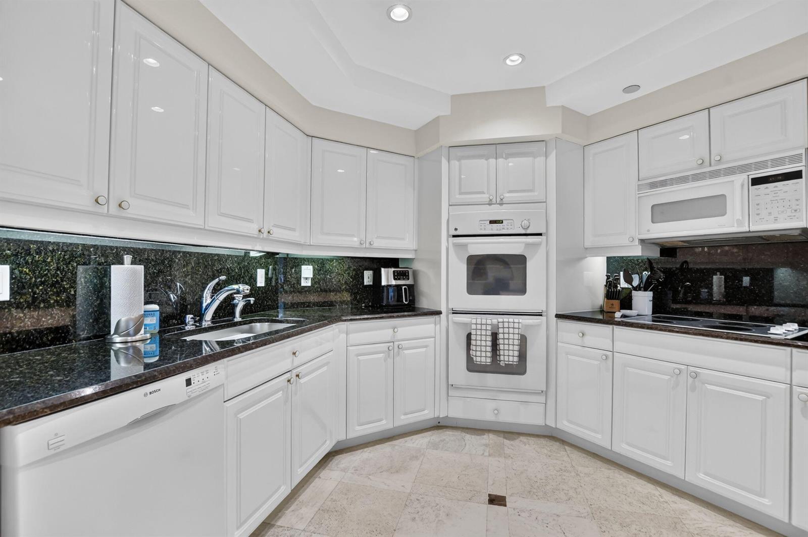20290 Fairway Oaks Drive # 222, Boca Raton FL 33434 photo 4