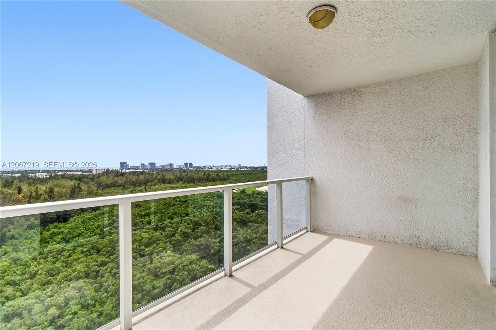 14951 Royal Oaks Ln # 1604, North Miami FL 33181 photo 3